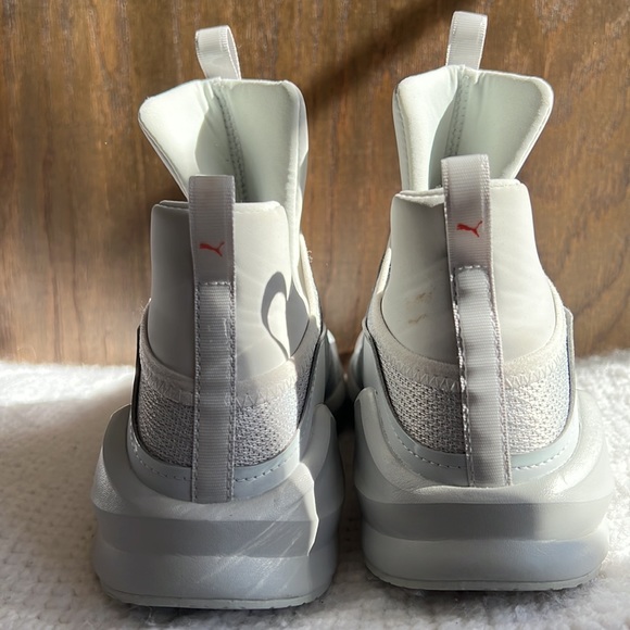 Puma Fierce gray sneakers woman’s 9 - Picture 5 of 10